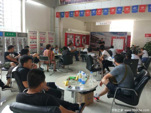 新车促销 解放J6L载货车现售17.5万元