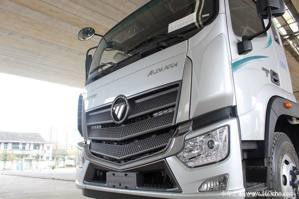 欧马可超级卡车S5-6.8米仓栅车