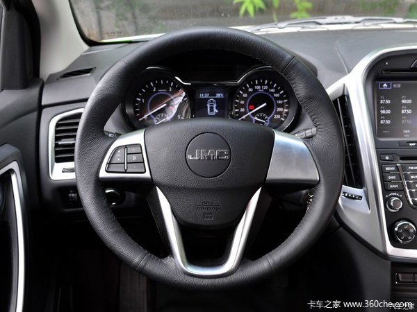 域虎购车尊享3000元精品大礼包