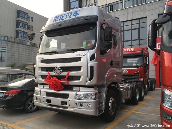 降价5千元送油卡 宿迁乘龙m7牵引车热销