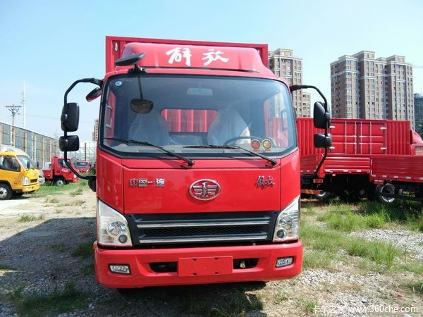 两万公里长换油 扬州解放虎VH厢货8.2万