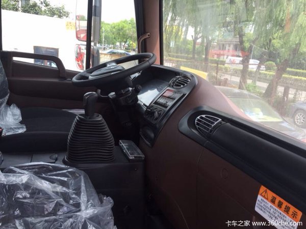 新车到店 上海江淮格尔发k5底盘售12万