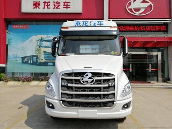 金秋送福 商丘乘龙T7牵引车钜惠0.8万元