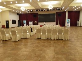 【上海上汽跃进经销商】 陆易实业(上海)有限公