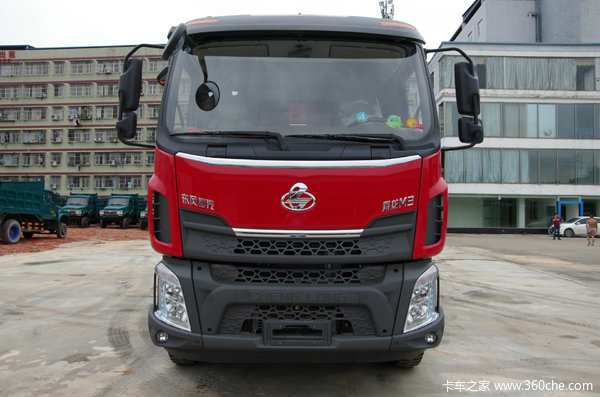 乘龙中型工程车，豪华舒适与性能兼俱