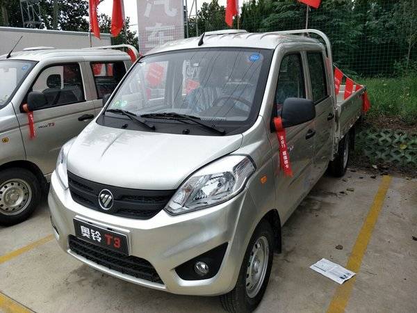 4万元 福田 奥铃t3 豪华型 1.5l 112马力 汽油 2.