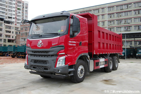 385马力 6X4 6米自卸到店