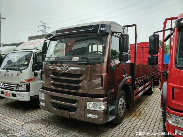 青岛解放 龙VH 4x2咖金色到店