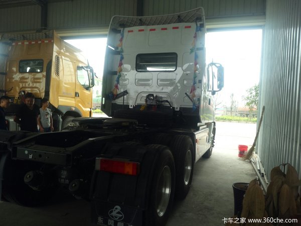 仅售36.5万元 荆门乘龙T7牵引车促销中