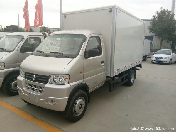 新车到店 德州小霸王V载货车售4.45万元