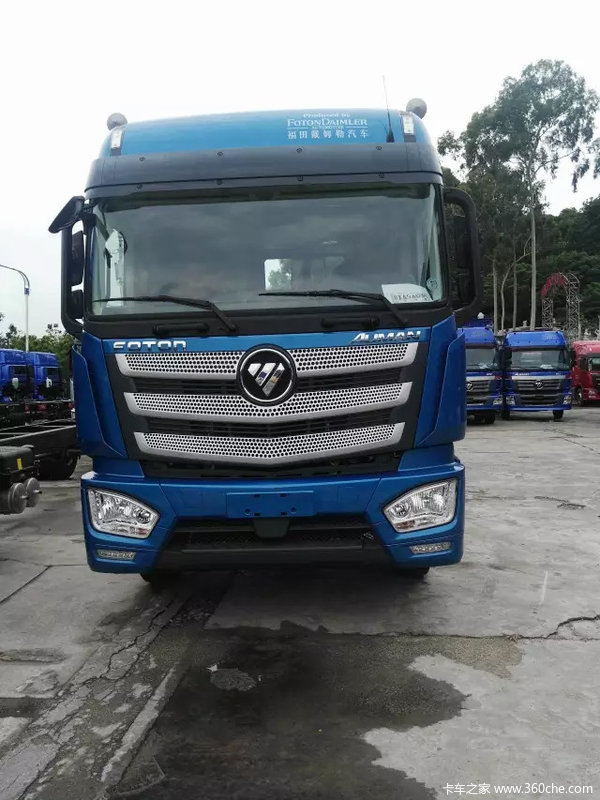 广物林机欧曼est超级卡车新车到店