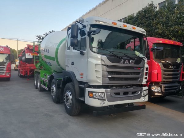 新车到店 上海格尔发8X4水泥搅拌车促销