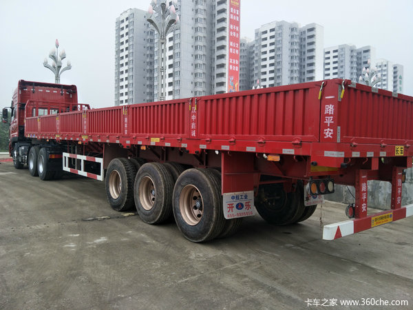 东风商用车TF98,450马力牵引车