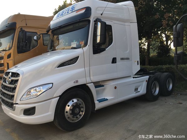 新车到店 宿迁乘龙T7牵引车仅售36.8万