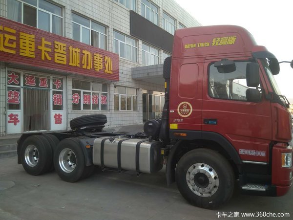 轻赢未来 晋城大运轻量化牵引车到店