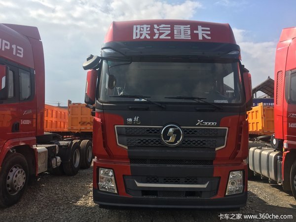 直降1万元 云南德龙x3000牵引车促销