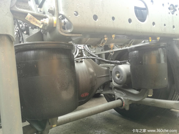 首台! T7H双驱天然气+八气囊！