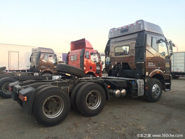 新车到店 呼和浩特新J6P牵引仅售35.5万