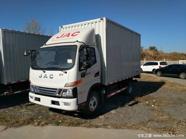 城际快运省油跑得快容积大——骏铃V6