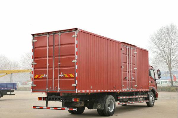 北京福田瑞沃7.6厢式货车现车促销中