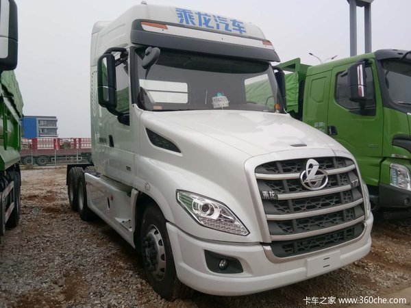 30万2年免息，惠购乘龙T7！