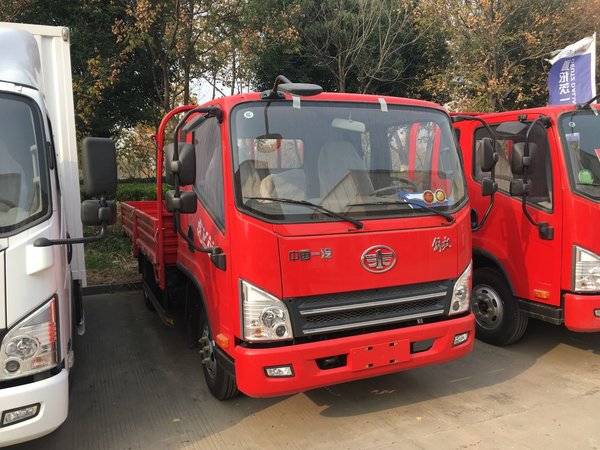 新车到店宿迁解放虎v载货车仅售84万