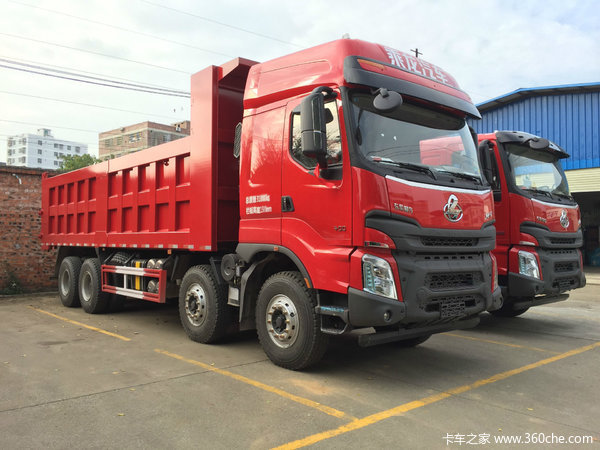 8&#215;4重型自卸车到店，现车充足