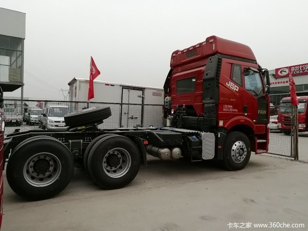 仅售35.2万元 解放J6P牵引车促销中