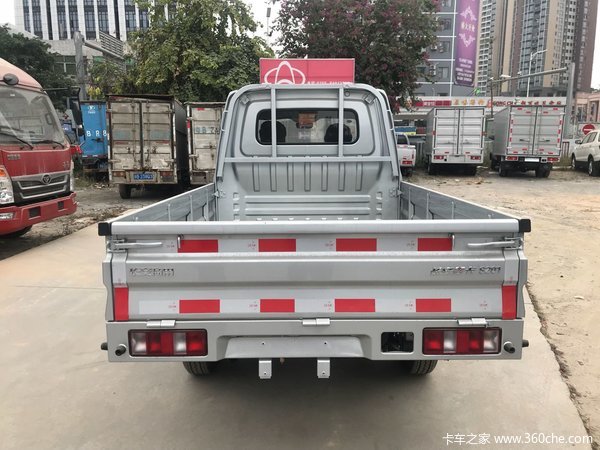 回馈用户 深圳长安星卡载货车钜惠0.1万