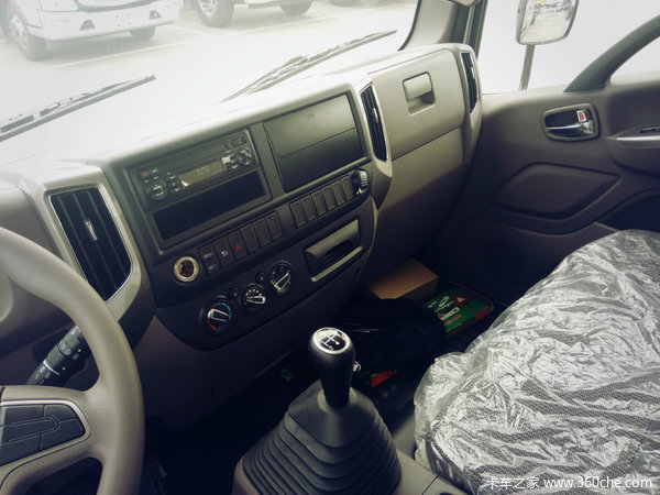 新车到店 福田欧马可S3火热促销中