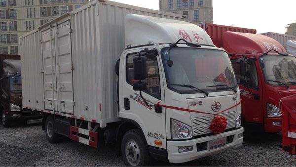 回馈用户 无锡解放J6F厢车仅售10.68万