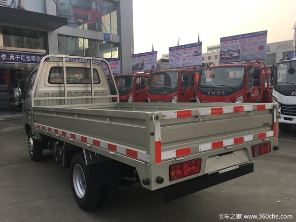 回馈用户 成都黑豹载货车钜惠0.2万元