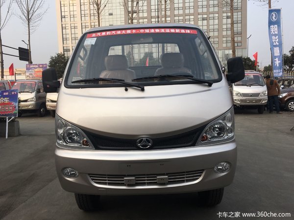 冲刺销量 成都黑豹载货车仅售4.88万元