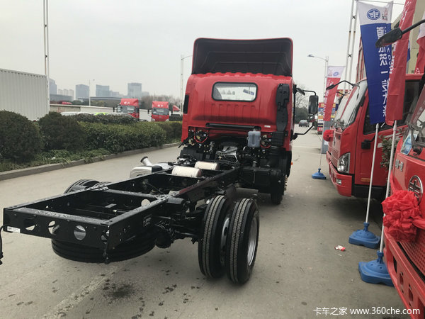4.2米 130马力底盘到货