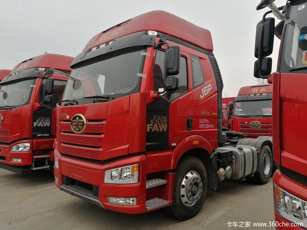 8万元 平顶山解放j6p牵引车促销