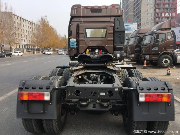 让利促销 长春解放J6P牵引车现售38万元