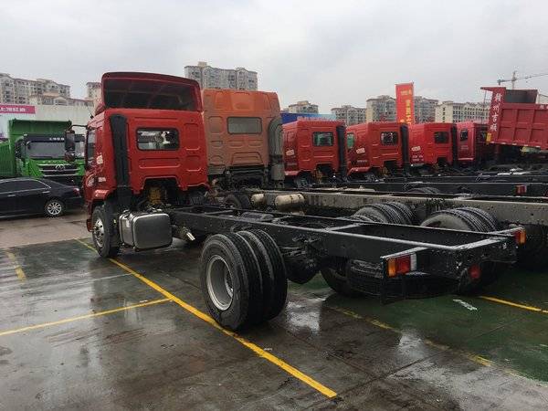 直降0.3万元 赣州乘龙M3载货车促销中
