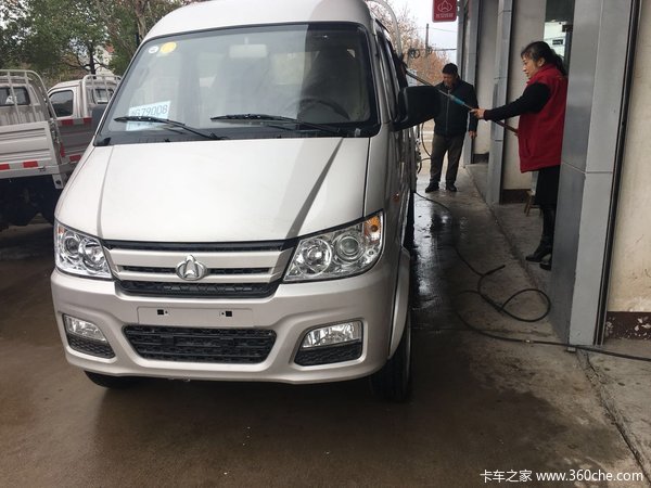 恭喜张先生喜提新车，恭喜发财！