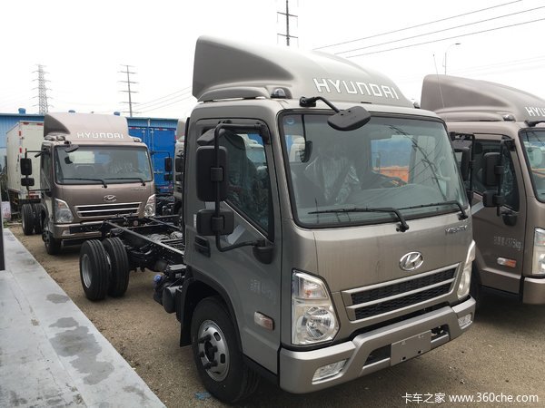 冲刺销量 广州盛图载货车仅售12.88万元