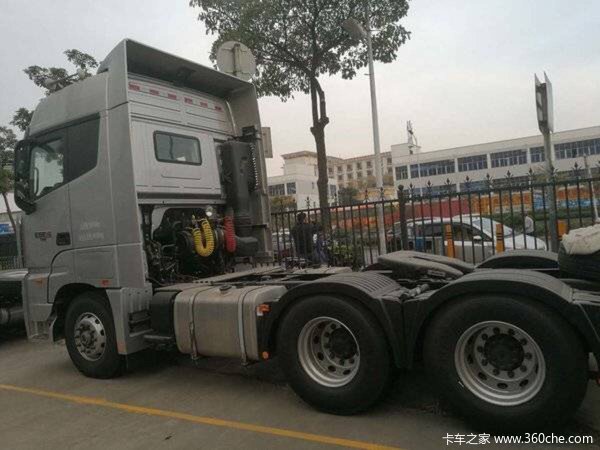 直降5.58万元 深圳欧曼EST牵引车促销中