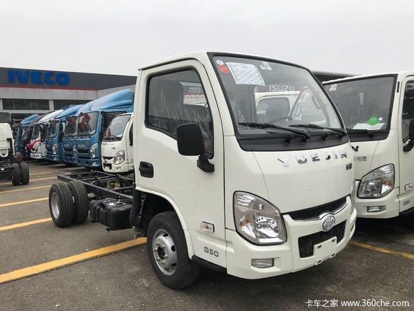 直降0.3万元 东莞跃进小福星S50促销中