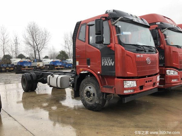 年底特惠 扬州解放J6L载货底盘仅售17万