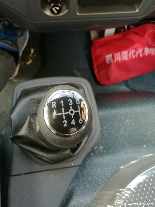 ��ǰ���һ���Ῠ����