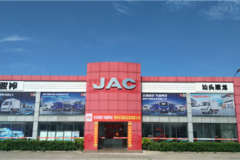 汕头市顺龙车业祝广大卡友新春快乐！