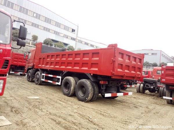 新春大吉，三环御龙8米四桥自卸现货促销