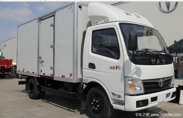 81米排半厢式载货车(fd5083xxyw63k5-2) 在阜