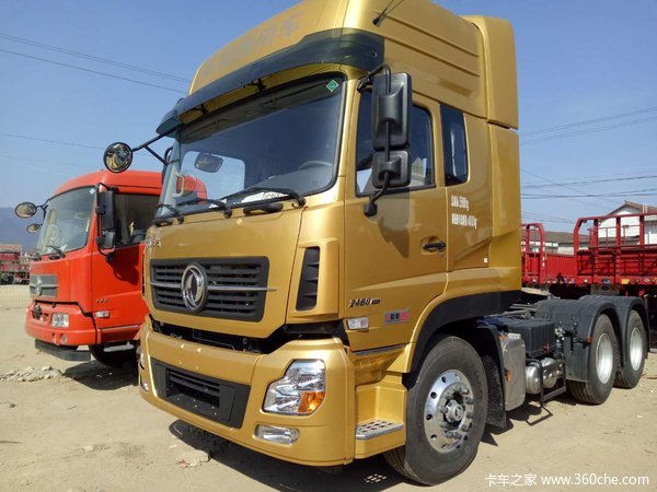 新启航520马力牵引车到店