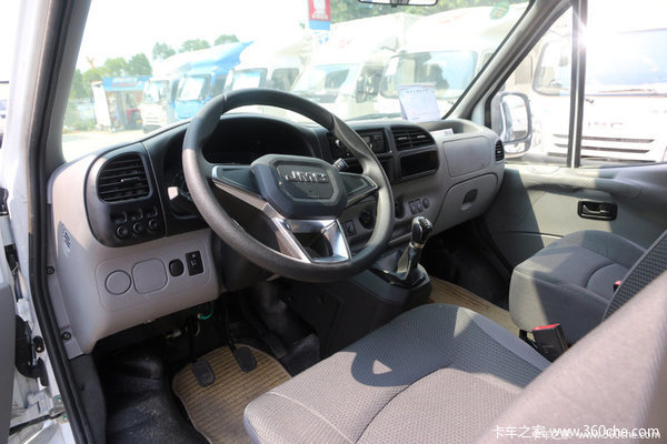 江铃特顺本月购车9.98万元起