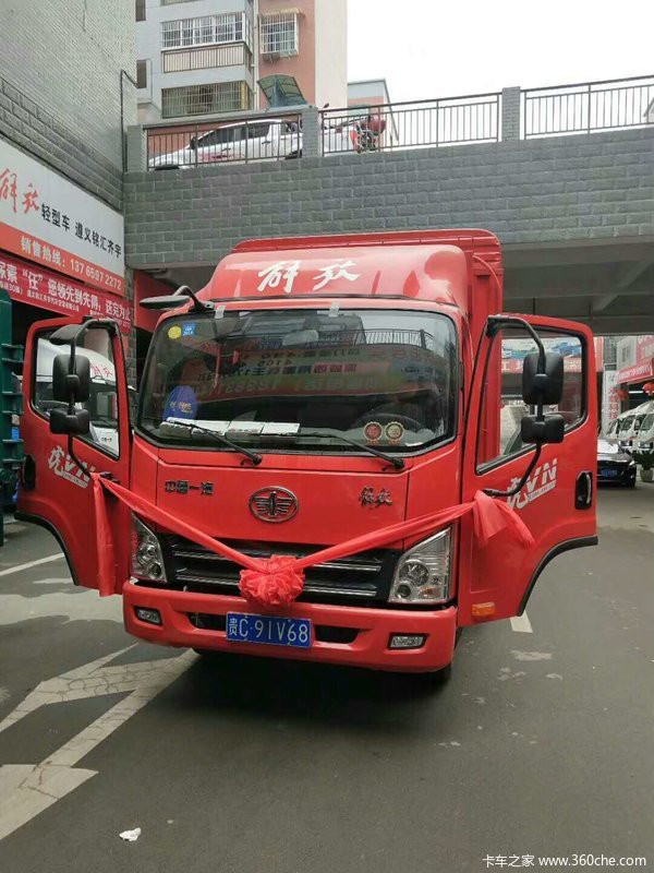 仁怀赵老板喜接一汽解放赚钱机器虎VN