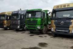 陕汽重卡德龙X3000牵引车